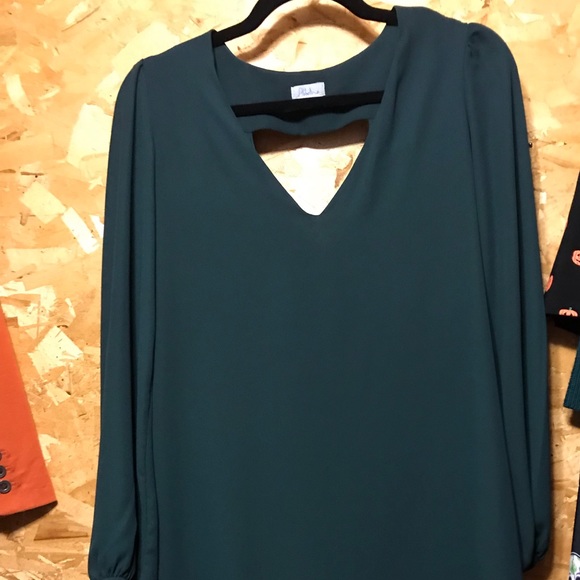 Green Sheath Dress - Picture 5 of 7